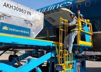 [Thành công giữa nhiệm kỳ] Công tác chính trị, tư tưởng, đạo đức bảo đảm nền tảng vững chắc trong doanh nghiệp tại Đảng bộ VIAGS – CN Đà Nẵng