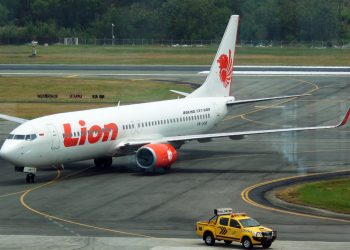Aviation News No.223: Máy bay Boeing 737 của Thai Lion Air cháy động cơ
