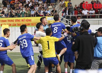 Đội Vietnam Airlines vô địch Giải bóng đá các cơ quan Trung ương mở rộng