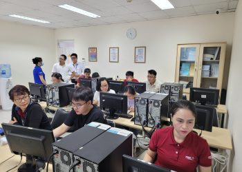 [Búa liềm vàng 2023] Cán bộ, đảng viên Phòng Hành chính-Nhân sự Công ty TECS vận hành hiệu quả Hệ thống Quản lý An toàn