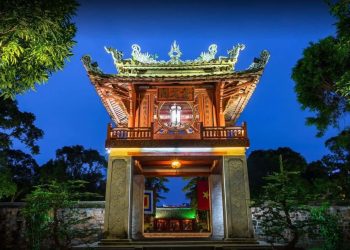 [Spirit Channel] VNA Destination: Tour đêm Văn Miếu Quốc Tử Giám