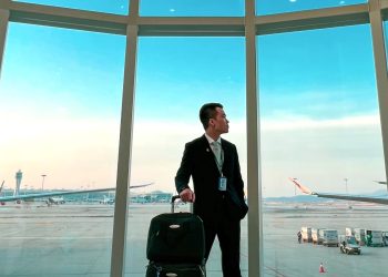 “Duyên” và “phận” với nghề được ví như đại sứ của bầu trời