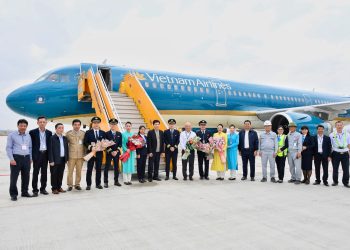 Lần đầu tiên trong lịch sử, sân bay Điện Biên chính thức đón máy bay cỡ lớn Airbus A321