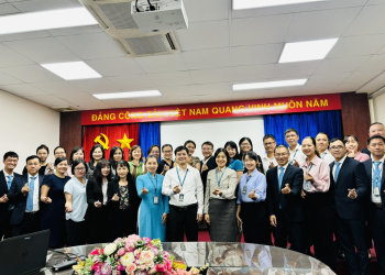 Trung tâm Dịch vụ và Khai thác sân bay tổ chức Lễ chào cờ đầu tiên trong năm 2024