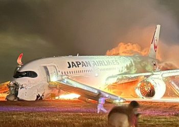 Những bí kíp ‘vàng’ để thoát khỏi máy bay gặp nạn