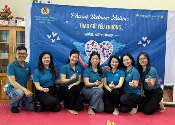 Ban nữ công Cụm thi đua KVMT trao gửi yêu thương đến Bệnh nhi Ung thư tại Bệnh viện Sản – Nhi Đà Nẵng