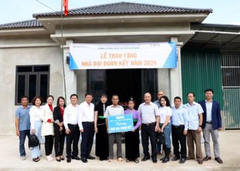 VASCO tổ chức Lễ trao tặng và bàn giao nhà Đại đoàn kết cùng Uỷ ban Mặt trận Tổ Quốc Việt Nam tại huyện Điện Biên