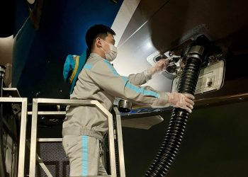 [Tết Giáp Thìn] Nhân viên hàng không và chuyện đón Tết muộn!