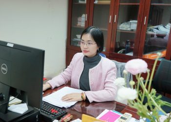 [27/2]Trò chuyện với nữ bác sĩ dành 14 năm chăm sóc sức khỏe cho phi công