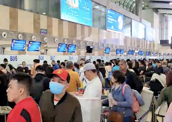 [Tết Giáp thìn – Video] Tết miệt mài với công việc của người VNA