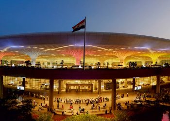 [Aviation News 2/2] Cathay Pacific tăng cường nền tảng nhiên liệu hàng không bền vững