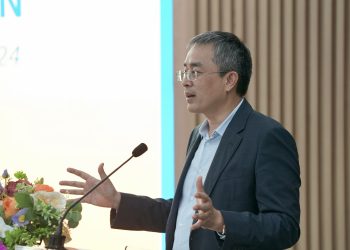 Vietnam Airlines hướng tới hợp tác đào tạo với Trường Tuck School of Business