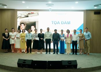 ĐTV tổ chức toạ đàm ” Vai trò của Tiếp viên trưởng Vietnam Airlines”