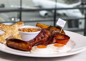 Aviation News 20/3: Cathay Pacific ghi nhận năm có lãi đầu tiên kể từ 2019