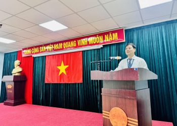 ASOC tổ chức Lễ chào cờ tháng 4 và vinh danh các cá nhân điển hình xuất sắc tháng 3/2024