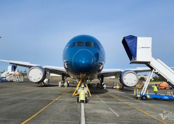 Bổ sung máy bay thân rộng phục vụ cao điểm hè