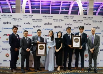 [CafeF] Hành trình hãng hàng không Việt Nam đầu tiên đạt giải thưởng 5 sao