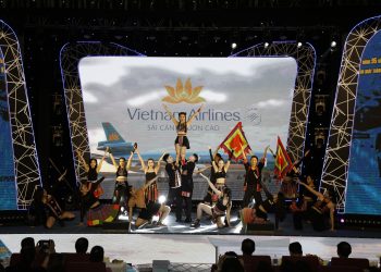 Giải Bạch Kim đầy cảm xúc dành cho Đoàn Tiếp viên