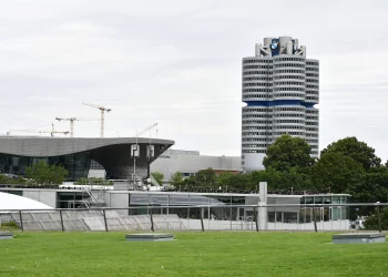 Tới thăm ‘đại bản doanh’ của BMW