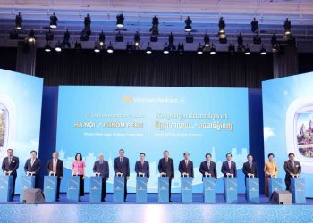 Vietnam Airlines mở đường bay thẳng Hà Nội – Phnom Penh