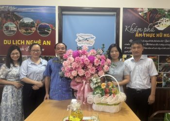 Vietnam Airlines vững bước đồng hành cùng Du lịch địa phương