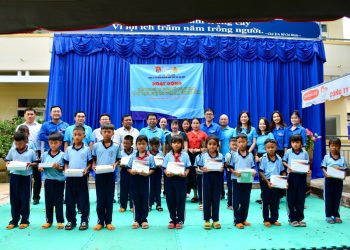 Tuổi trẻ TCT HKVN tiếp thêm sức mạnh đến học sinh vùng cao