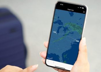 Aviation News: United Airlines gửi bản đồ radar cho khách khi chuyến bay bị trì hoãn do thời tiết