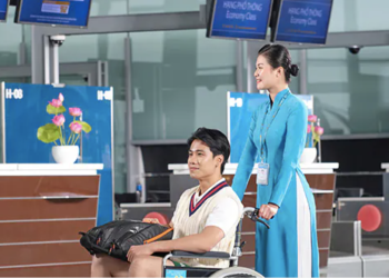 Vietnam Airlines không ngừng nâng cao chất lượng dịch vụ dành cho hành khách hạn chế khả năng di chuyển