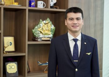 Phó Tổng giám đốc Vietnam Airlines: “Không ngừng xây dựng đội ngũ phi công chất lượng cao và hiện đại hóa đội máy bay”