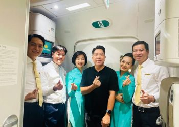 [Vạn Dặm Nâng Niu] Youtuber Travip: Đi Munich chơi mà “bị cực” quá!