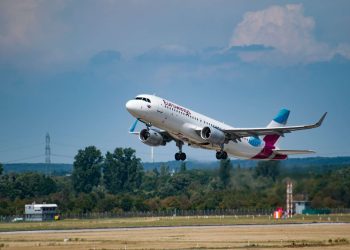 Eurowings triển khai Sổ nhật ký kỹ thuật điện tử của AVIATAR