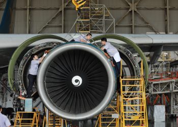 Khám phá thế giới bên trong xưởng bảo dưỡng máy bay hàng đầu Việt Nam