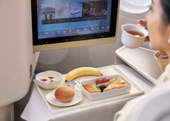 [Vạn Dặm Nâng Niu] Bay cao cùng hương vị – Điểm chạm tinh tế giữa trời mây