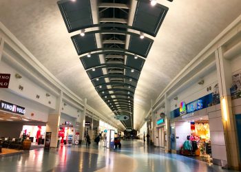 Sân bay quốc tế Jacksonville triển khai hệ thống quản lý luồng hành khách AERO