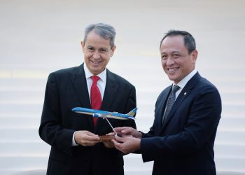 TGĐ Hồng Hà Gặp Gỡ Đại sứ Đặc mệnh Toàn quyền Cộng hòa Mexico tại Việt Nam