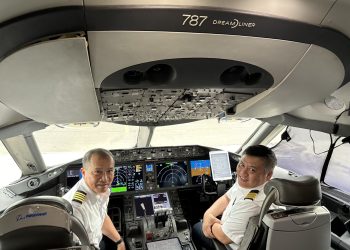 Cơ trưởng kỳ cựu tiết lộ bí mật nghề bay