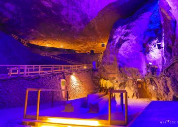 “Chuyến phiêu lưu dưới lòng đất” khám phá mỏ muối Berchtesgaden