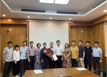 Tăng cường sức mạnh của Đảng ở Trung tâm Chuyển đổi số