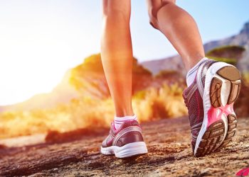 [Run for Love] Bí kíp chọn giày chạy thông minh