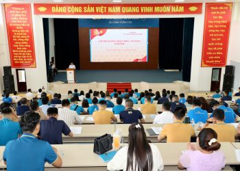 Lớp bồi dưỡng nhận thức về Đảng khu vực miền Nam năm 2024