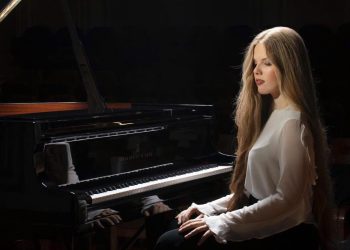 Nghệ sĩ piano Eva Gevorgyan: ‘Tôi luôn mơ ước được đến Việt Nam’