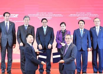 Cần giải pháp then chốt cho Vietnam Airlines