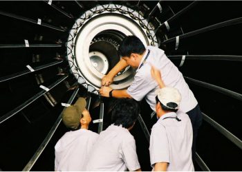 [Búa Liềm Vàng 2024] Xây dựng đội ngũ CBNV vững vàng về chính trị, góp phần vào sự nghiệp bảo vệ nền tảng tư tưởng của Đảng