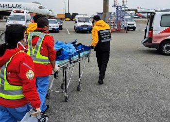 Máy bay Vietnam Airlines hạ cánh khẩn cấp tại Đài Loan cứu hành khách