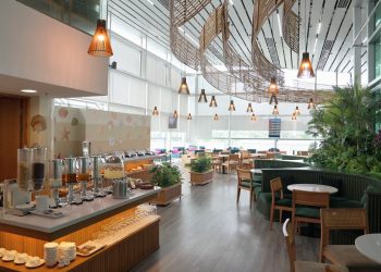 Vietnam Airlines khai trương phòng khách Bông Sen tại Phú Quốc