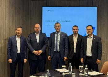 Tăng cường hợp tác giữa Vietnam Airlines và Comarch