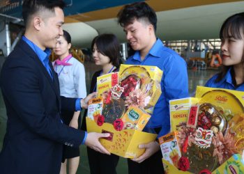 ĐTN TCT tổ chức chương trình “Thanh niên Vietnam Airlines mang Tết về nhà” lần 2 năm 2025