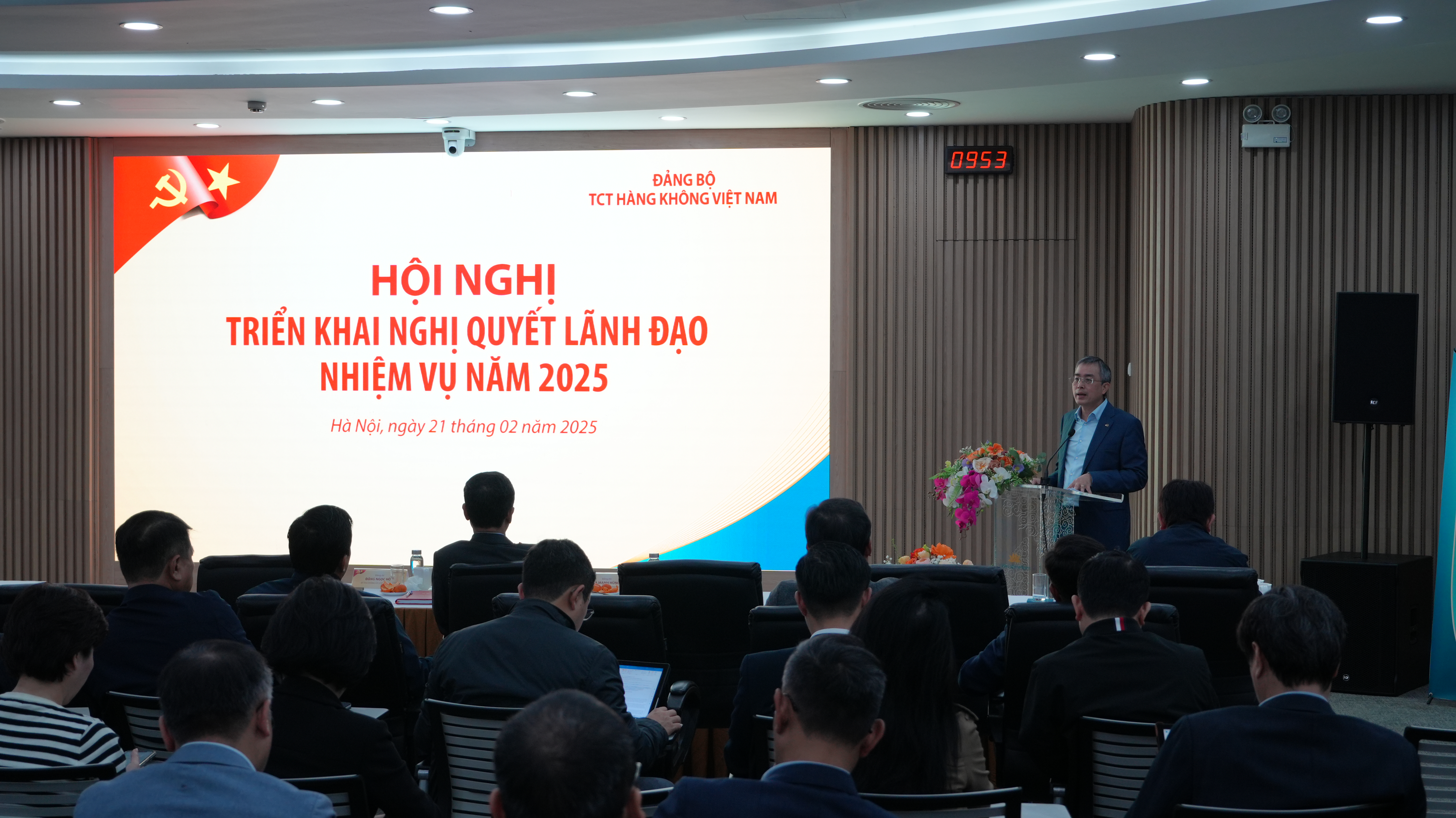 Vietnam Airlines tổ chức Hội nghị Triển khai Nghị quyết Lãnh đạo nhiệm vụ 2025