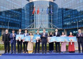 Vinh danh “Những Cánh Sen Vàng” 