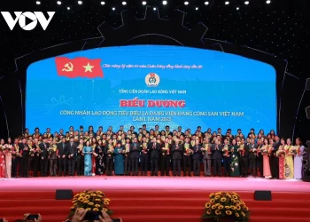 Đảng viên Vietnam Airlines được vinh danh trong lễ biểu dương công nhân lao động tiêu biểu